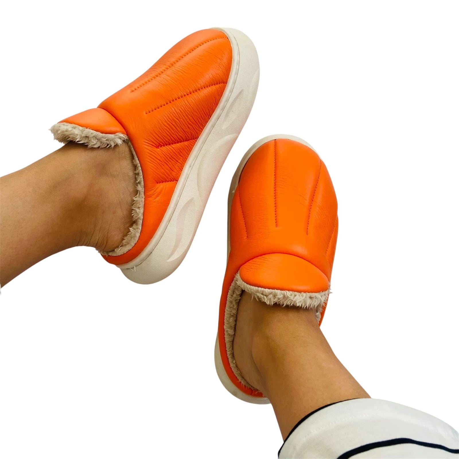 Pantu Semi Cerrada - Naranja