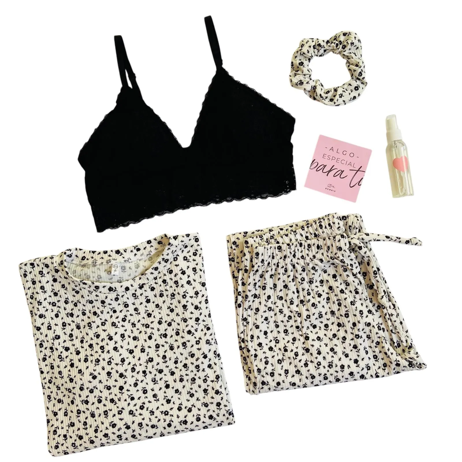 Pijama FLORES ByN Pantalon + Reme + Top